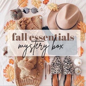 MYSTERY FALL ESSENTIALS BOX